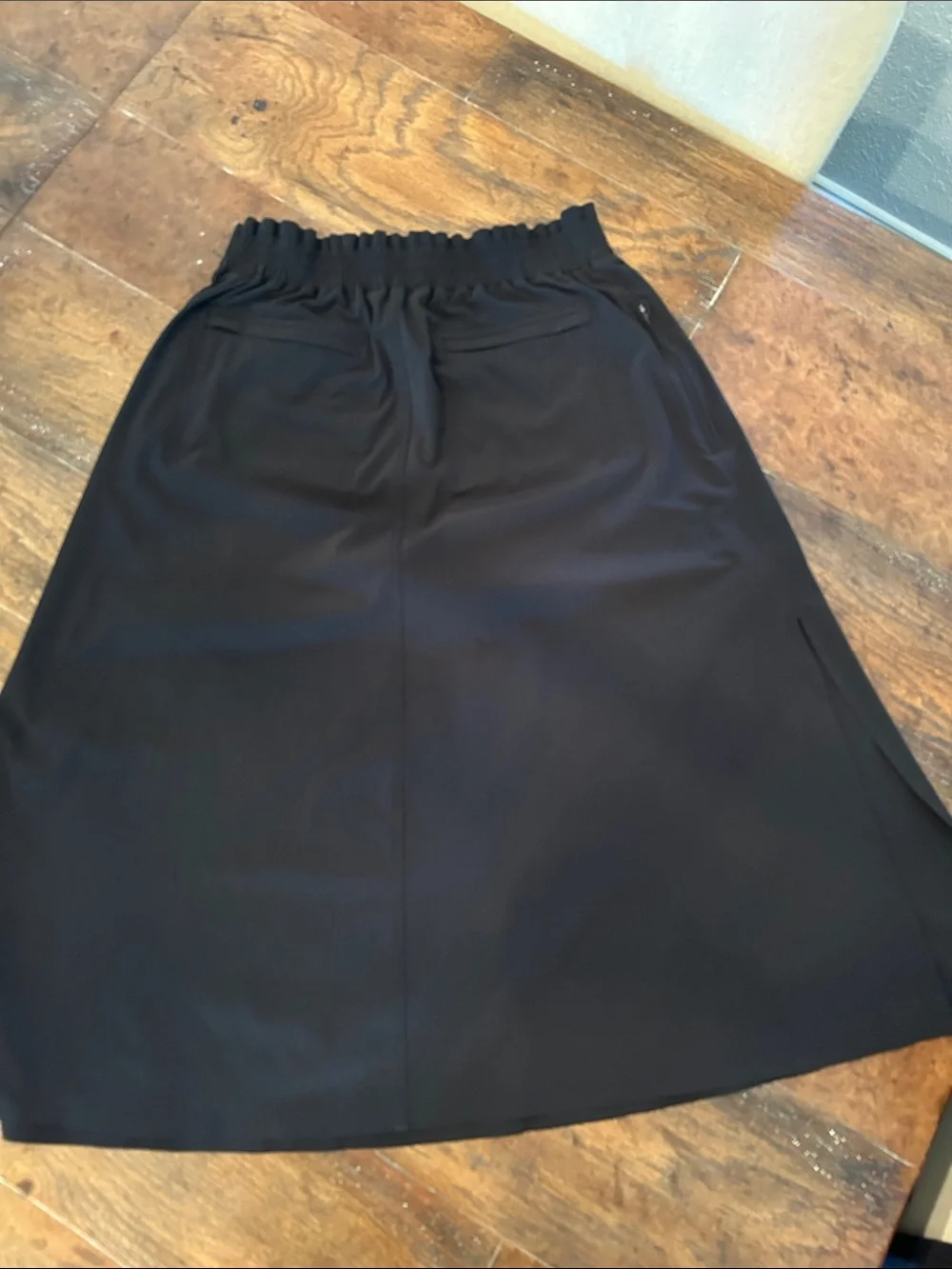 Athleta Black Women's A-Line Midi Skirt Side Slits Zip Pockets Sz S Athleisure
